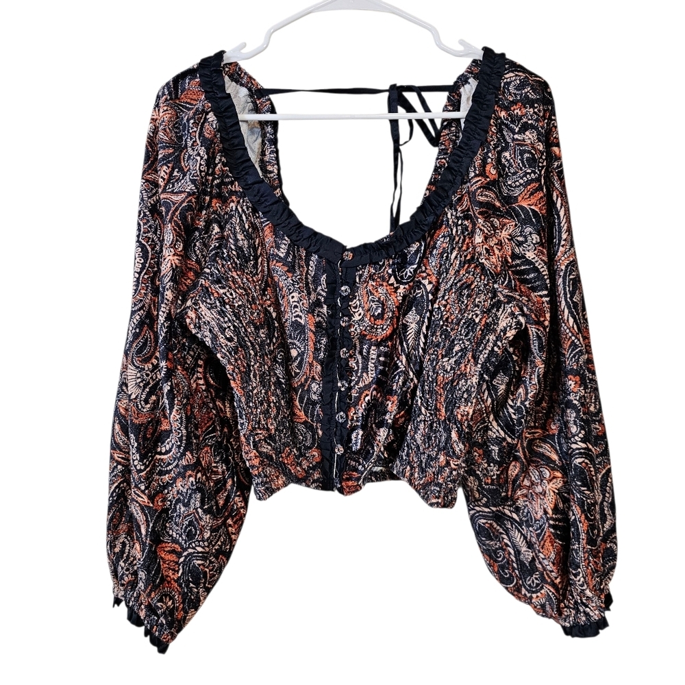 Free People Dare Me Velvet Paisley Cropped Ballon Sleeve Open Back Blouse - Picture 2 of 10